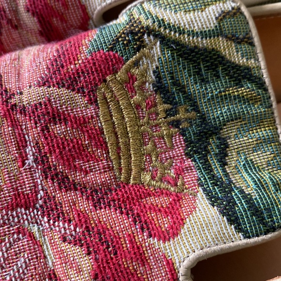 Church's Shoes Churches Floral Rose Tapestry Embroidered Gold Crown